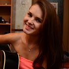 Няня, посёлок Парголово, улица Михаила Дудина, Парнас, Юлия Артемовна