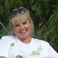 Няня, Санкт-Петербург, улица Антонова-Овсеенко, Улица Дыбенко, Людмила Александровна