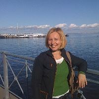 Елена Станиславовна, няня, Стрельна