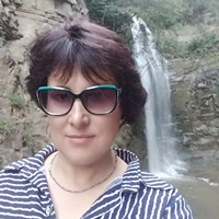 Няня,,, Площадь Революции, Лариса Викторовна